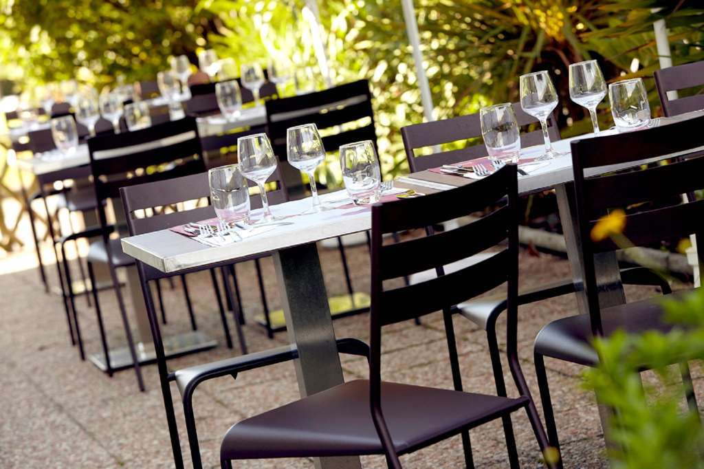 Campanile Versailles Buc Buc  Restaurant bilde